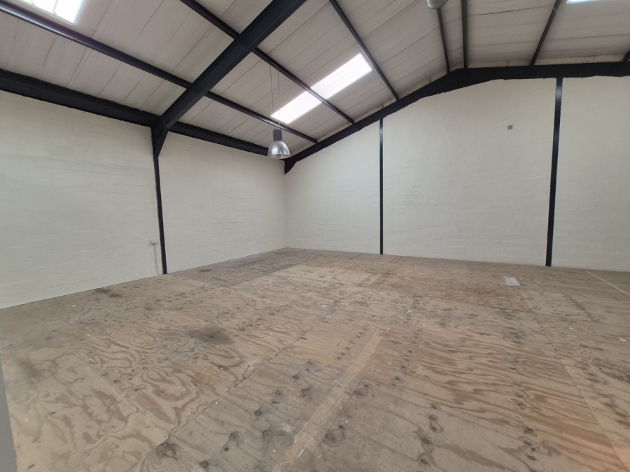 To Let Commercial Property for Rent in Maitland Western Cape